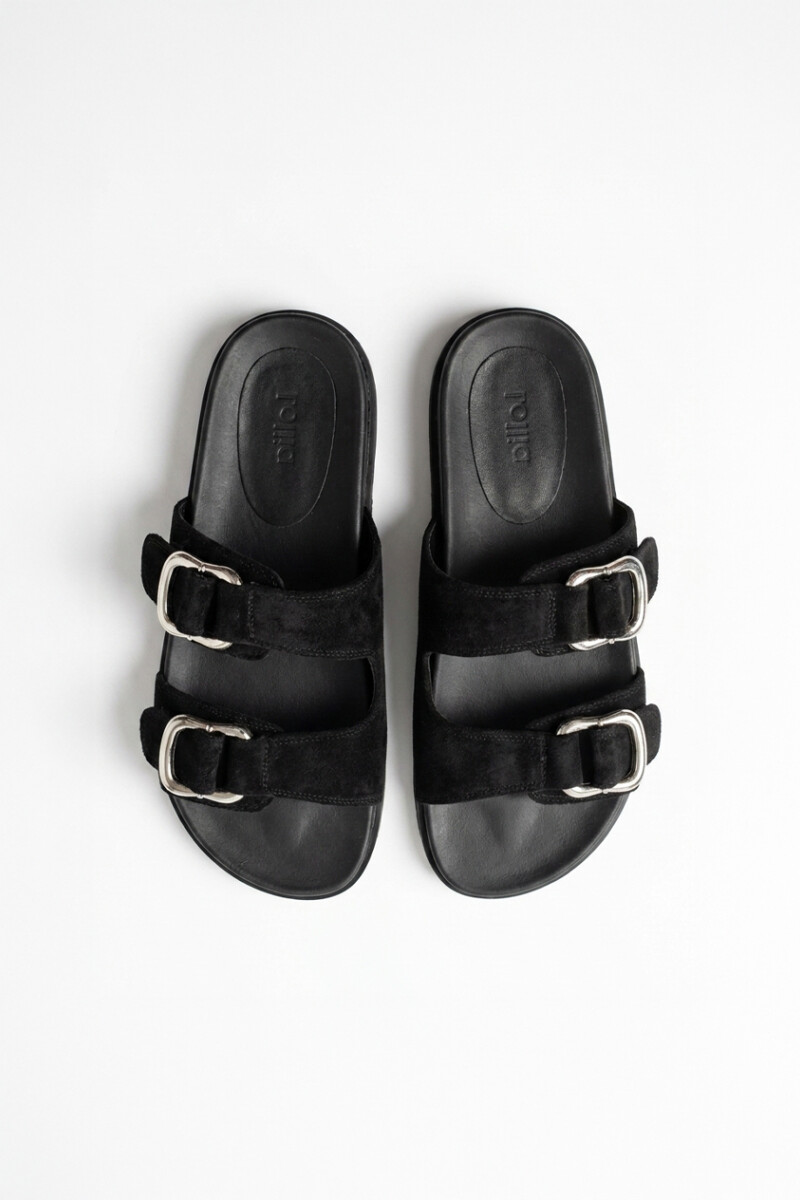 Sandalia con hebillas negro