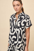 CAMISA ELVINA PRINTED Negro/Blanco