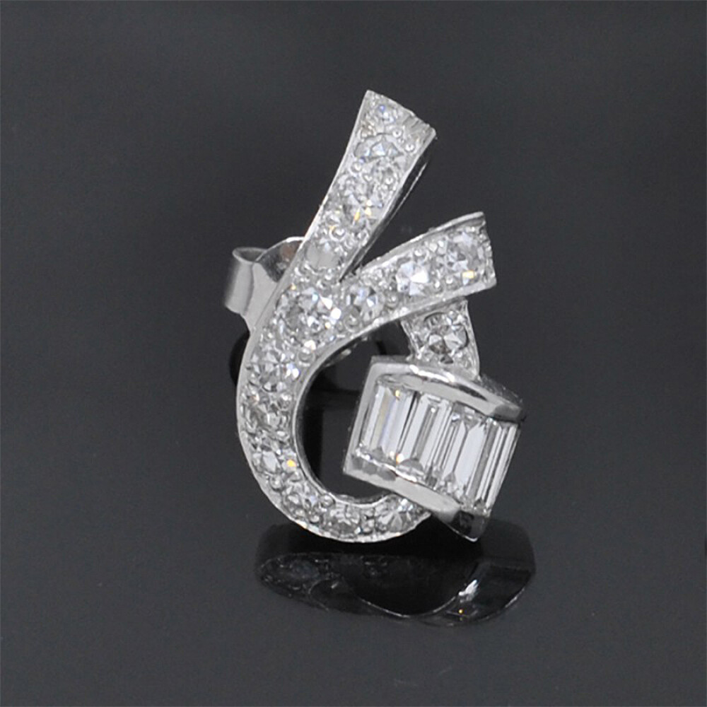 Caravanas En Oro 18K Blanco Con Brillantes Caravanas En Oro 18K Blanco Con Brillantes