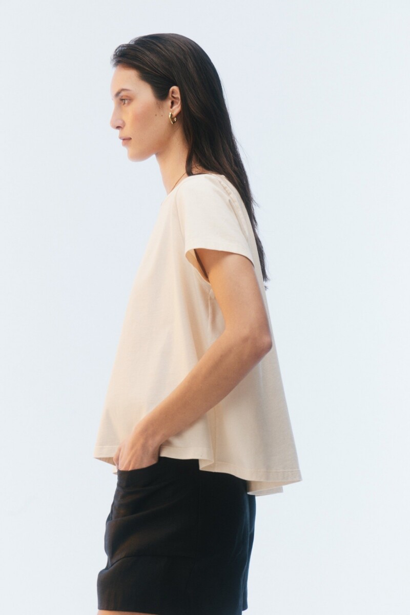 REMERA VIENA Manteca