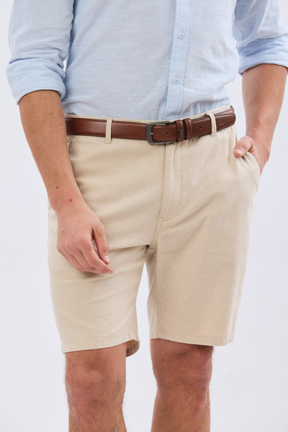 BERMUDA CLASICA DE LINO Beige