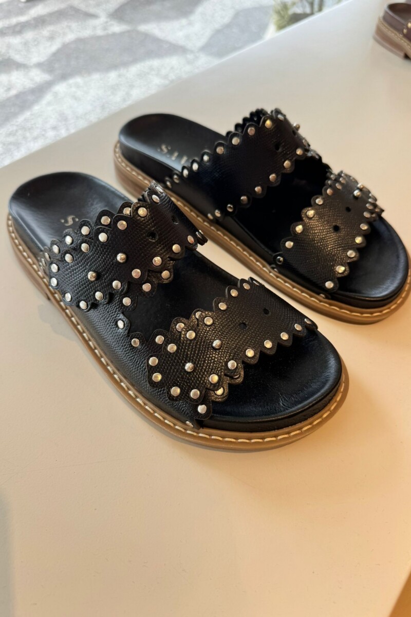 SANDALIA MORANGO Negro