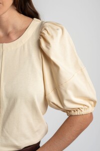 Remera Algodón Manga Globo Beige
