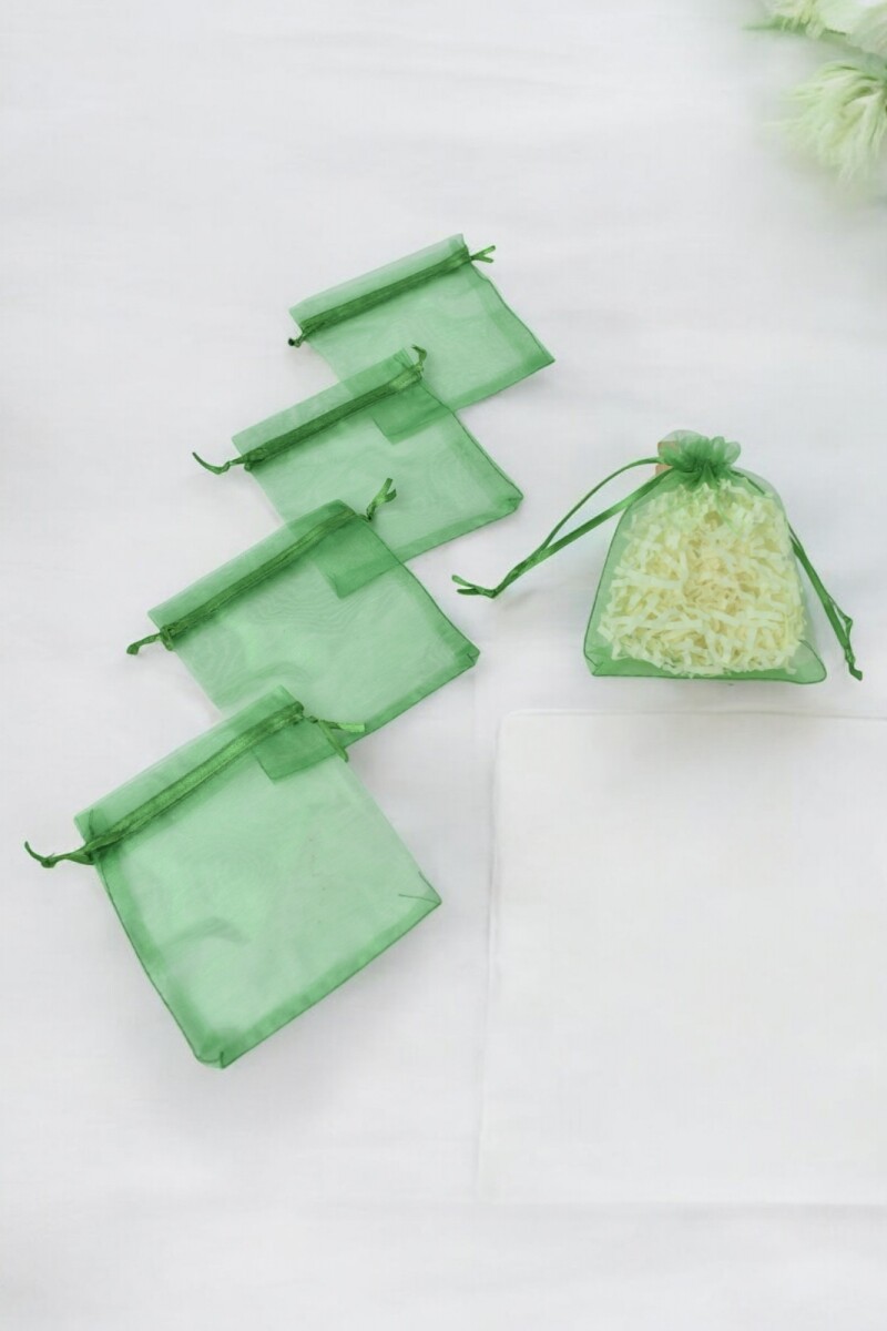 Pack x 100 - Bolsas organza 8x11 cm - VERDE 