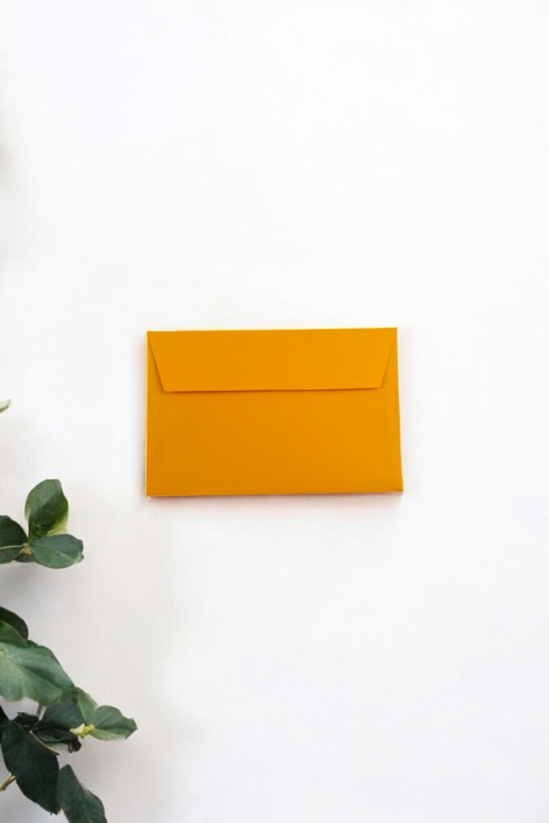 Sobre color 120 grs 6,5x10 cm. - YEMA 