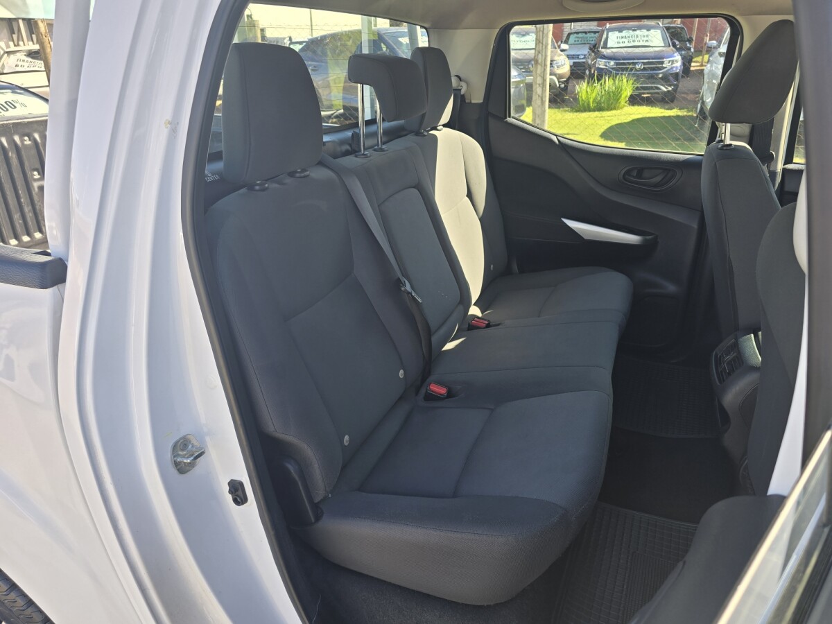 Nissan Frontier 2.5 TDI EXCELENTE ESTADO /Permuta / Financia Nissan Frontier 2.5 TDI EXCELENTE ESTADO /Permuta / Financia