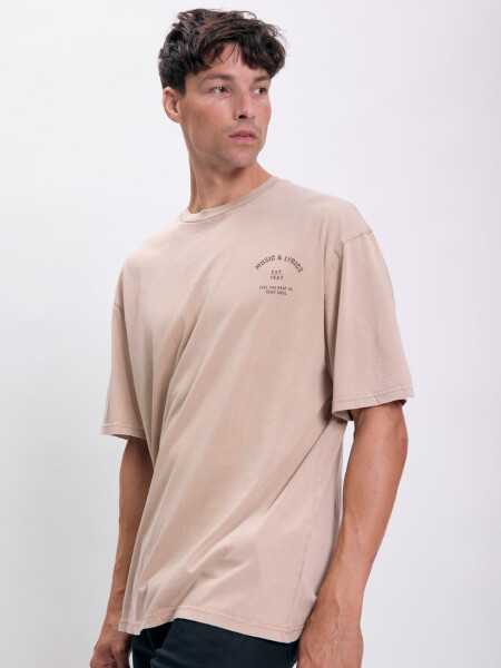 Remera oversize Visón