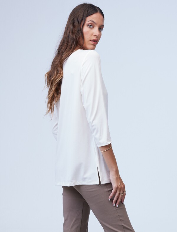 Blusa Tachas CRUDO