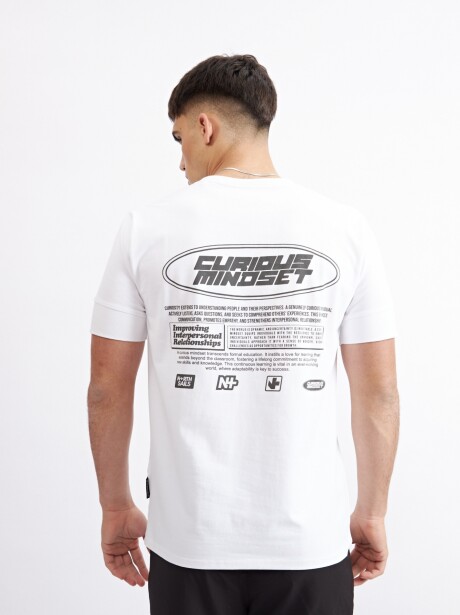 REMERA CURIOUS BLANCO