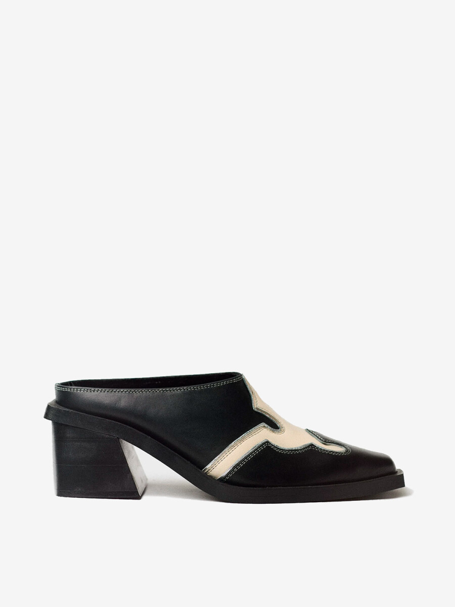 PARIS MULE 