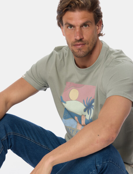REMERA ESTAMPADA Verde