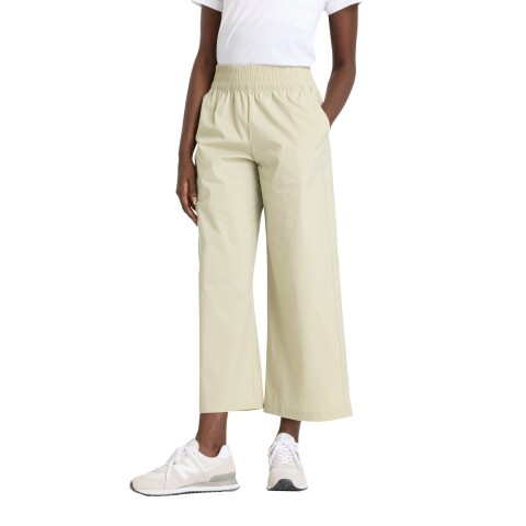Pantalón New Balance de Dama - Pull-on Pant - WP51502OVN OLIVINE