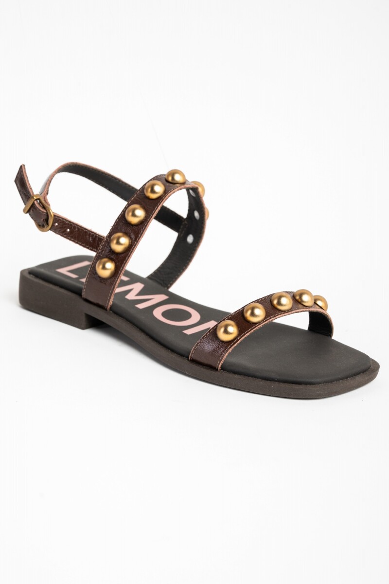 Sandalias De Cuero Con Tachas Chocolate
