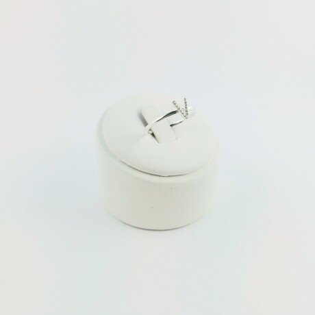 Anillo letra V en plata 925 con circonias, Modelo Abecedario. Anillo letra V en plata 925 con circonias, Modelo Abecedario.