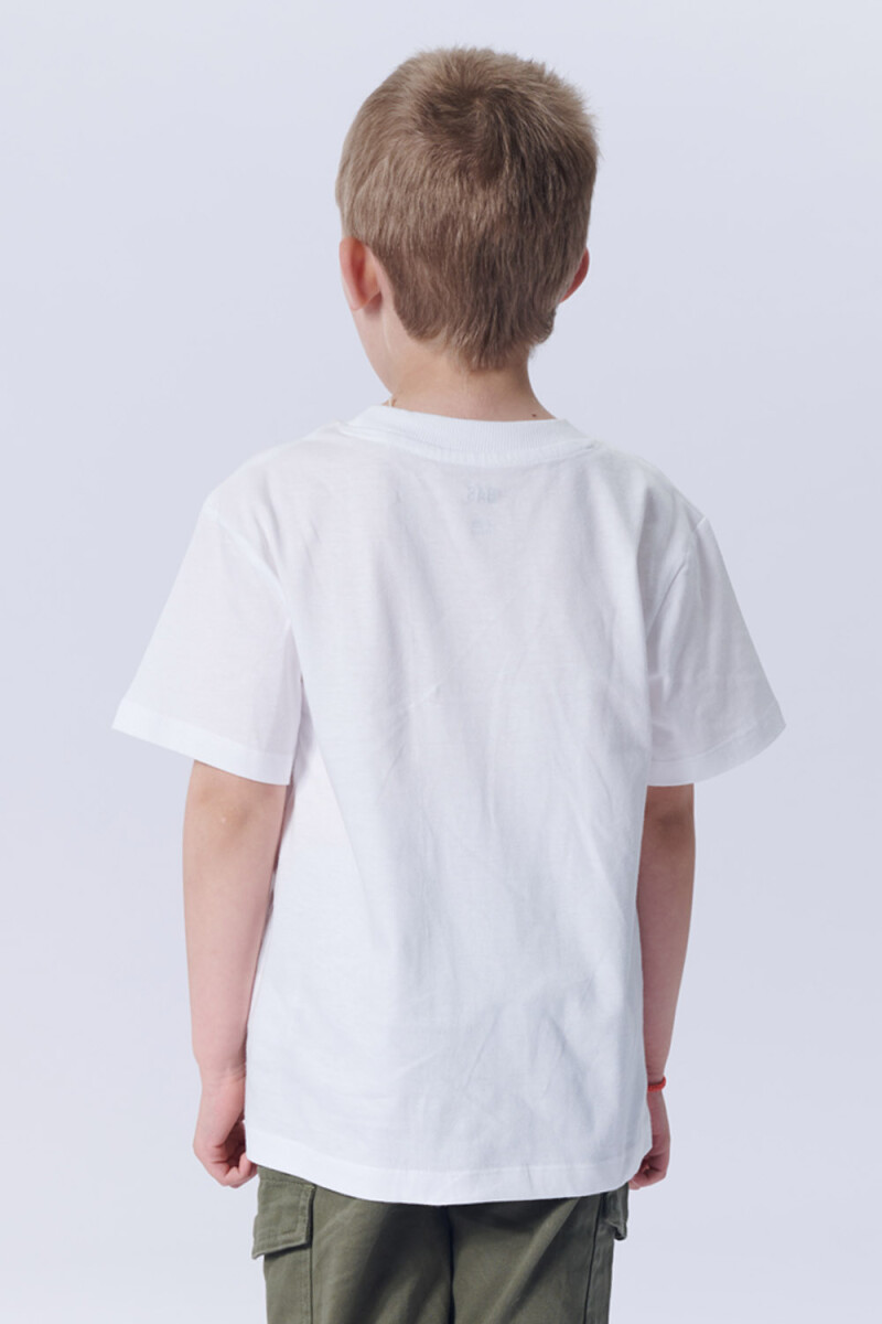 Remera Con Bolsillo Contraste Blanco Y Tostado