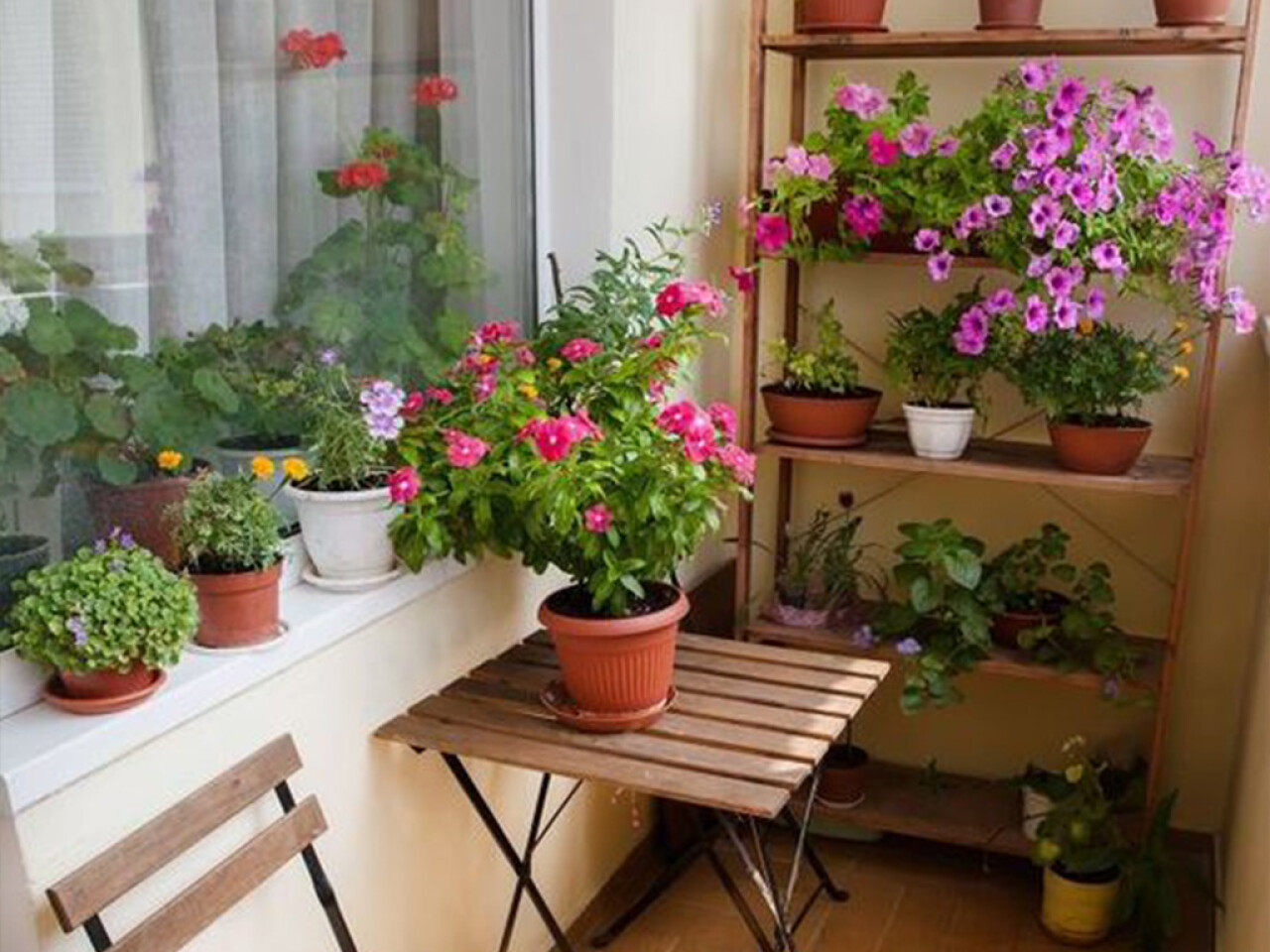 Zapateras de Madera Verticales: Lo Mejor Para Un Espacio Infantil Reducido