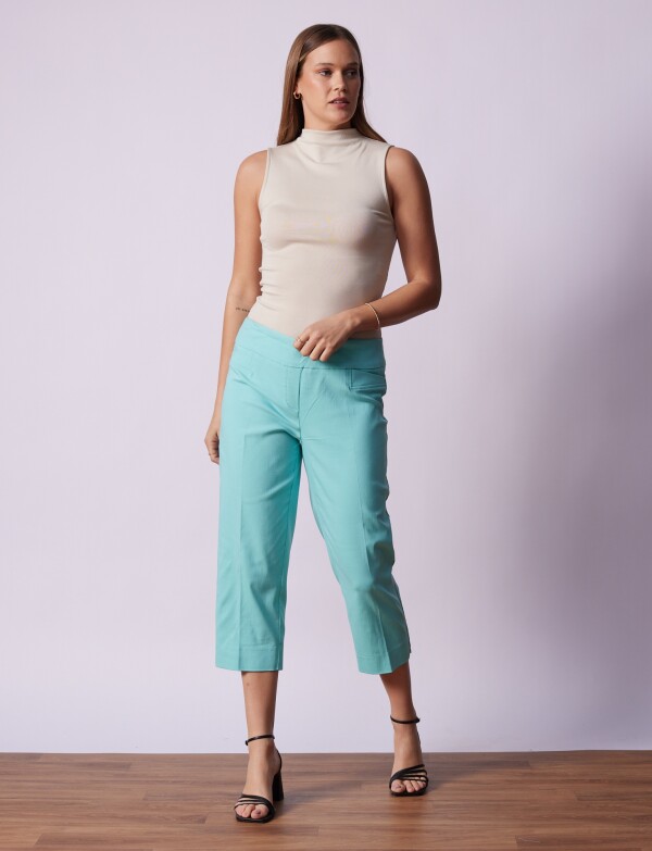 Capri Pull On CELESTE CLARO
