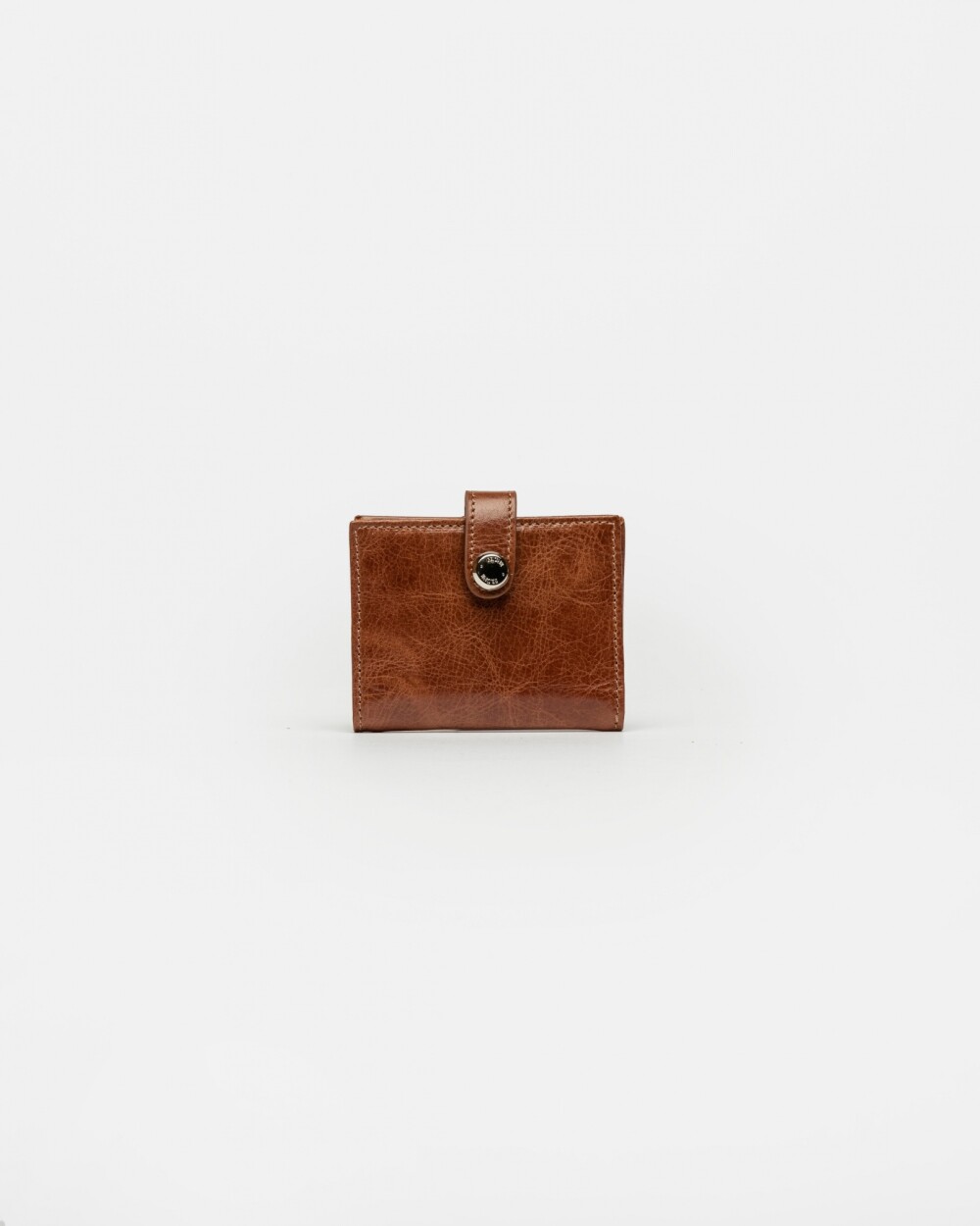 Billetera Sand En Cuero Liso Cuoio