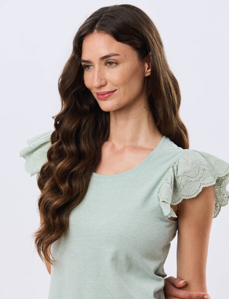 REMERA DE ALGODÓN CON BRODERIE Verde