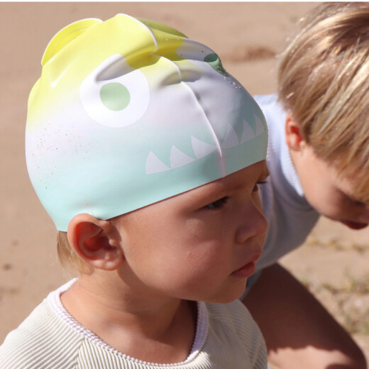 Gorra de natación Modelo Shark Tribe Khaki Ombre - Niño Gorra de natación Modelo Shark Tribe Khaki Ombre - Niño