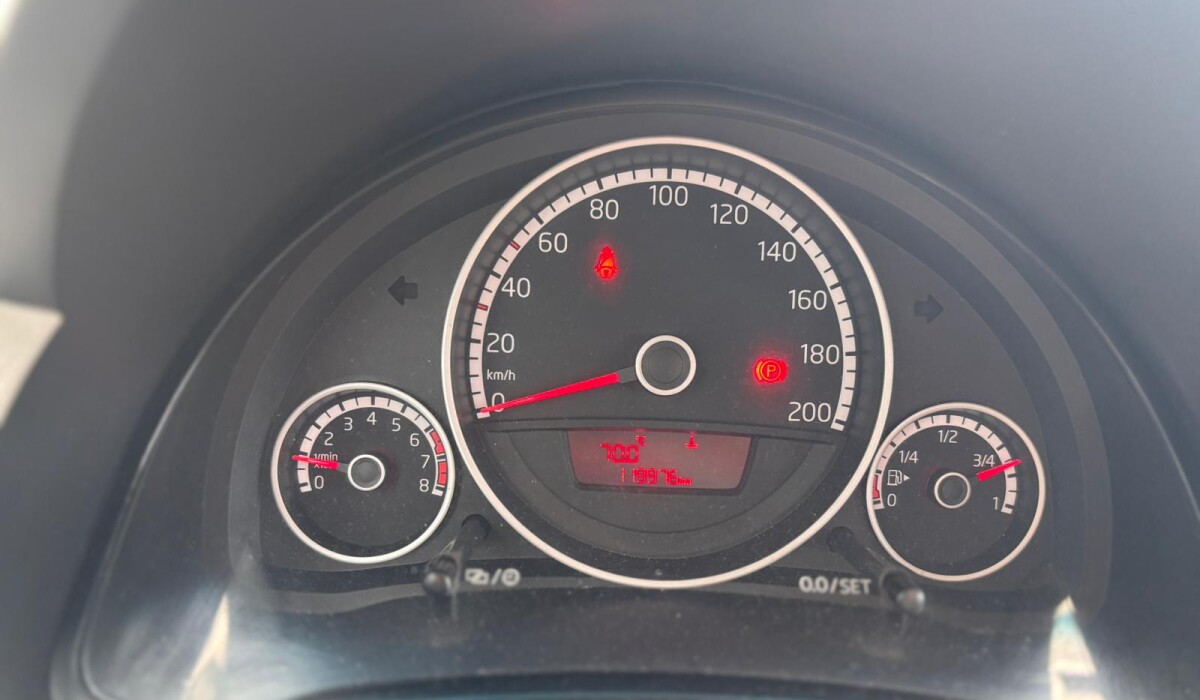 VW UP Move - 2017 VW UP Move - 2017