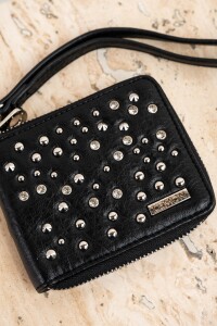 Billetera Tachas Negro