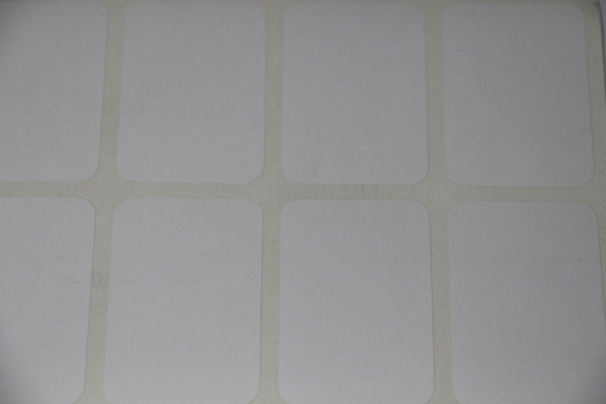 ETIQUETA ROTOLA CAJA X 30 PLANCHAS - MODELO 3657 — Alberto Gandulia