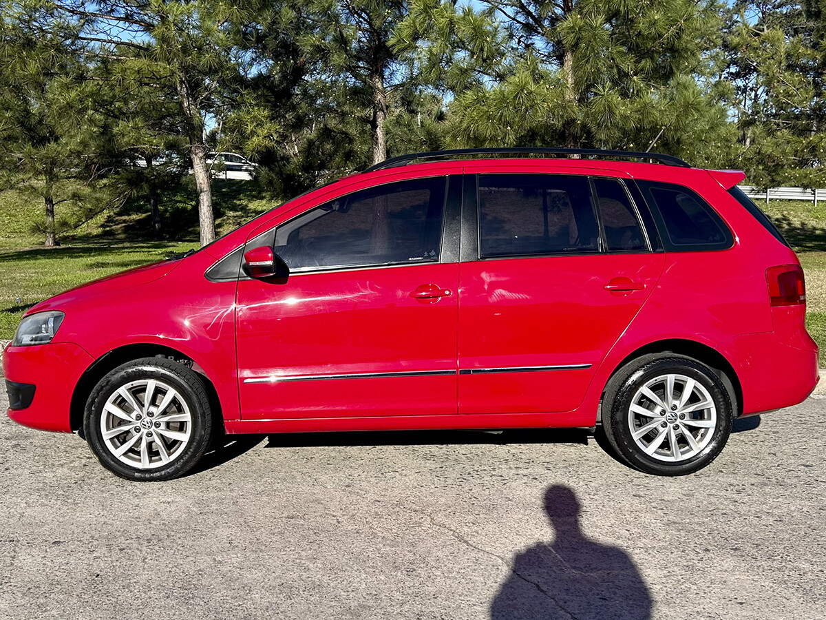 Volkswagen Suran con Ficha Oficial | Permuta / Financia Volkswagen Suran con Ficha Oficial | Permuta / Financia