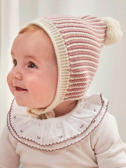 Gorro De Rayas Con Pompon Lila