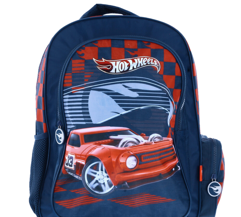 HW63867-3 Mochila Grande Tiburón Hot Wheels