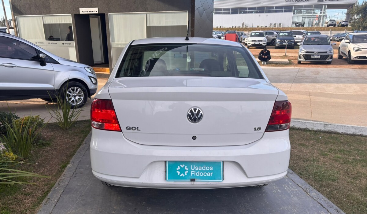 VW Gol Comfort Sedan - 2012 VW Gol Comfort Sedan - 2012