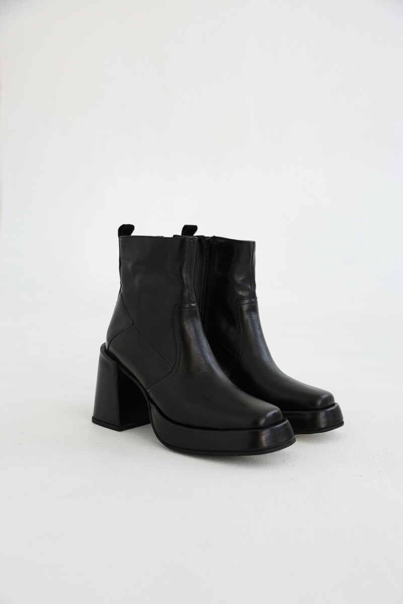 Bota Cloud Negro