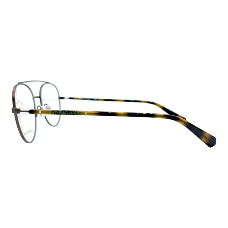 CK030432 marrónuniforme