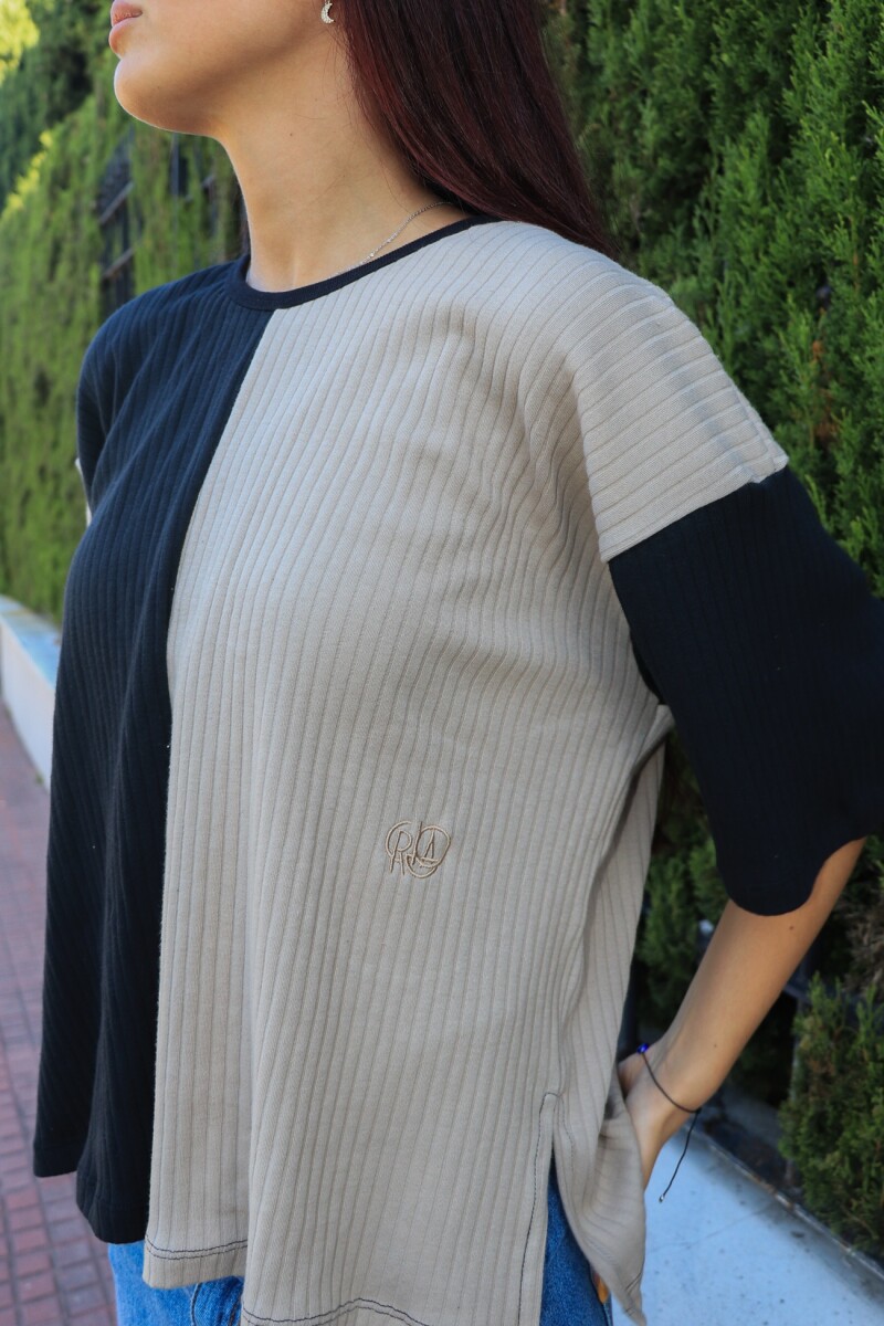 Remera Galia NEGRO Y CRUDO