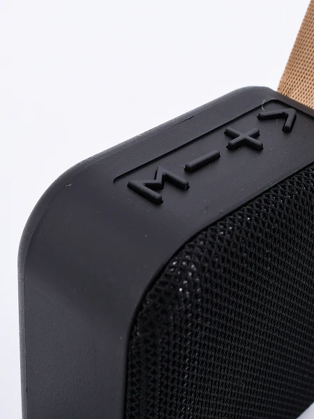 PARLANTE SPEAKER NEGRO
