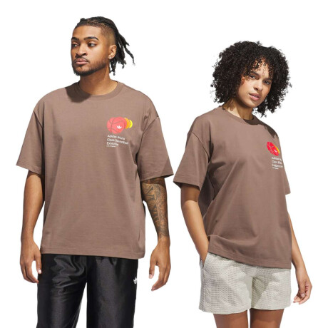 Remera Adidas World Class Marron