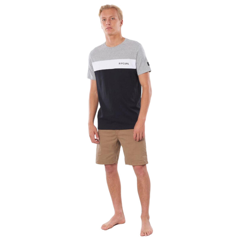 Remera Rip Curl Undertow Panel - Negro Remera Rip Curl Undertow Panel - Negro