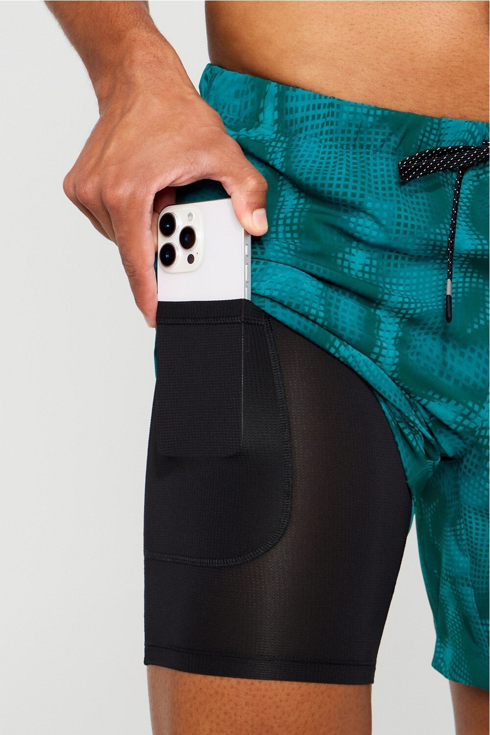 Short The 7 One Short (Lined) Hombre Green Abyss Matrix