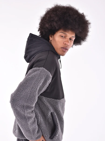 CAMPERA OYU GRIS OSCURO