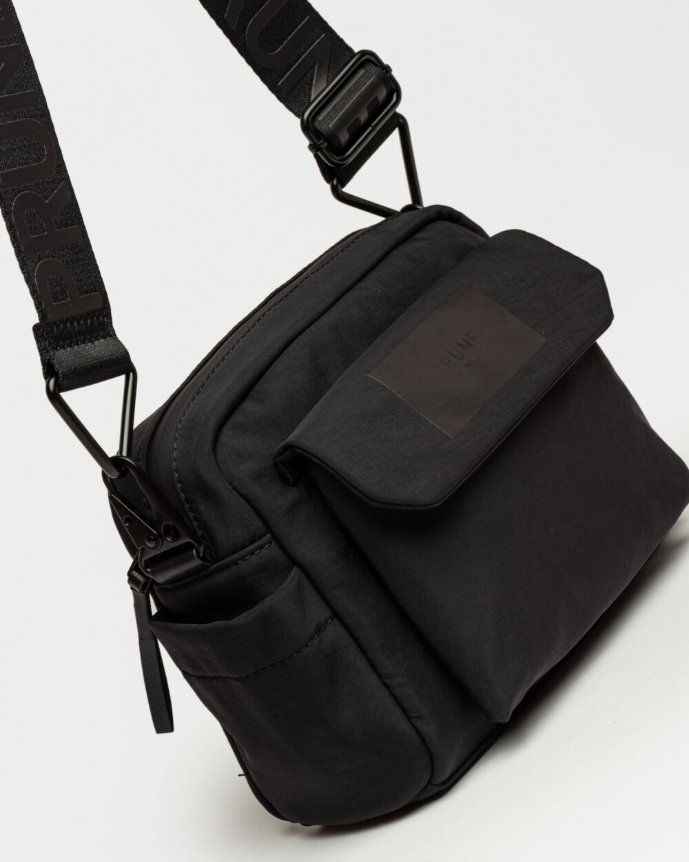 Bandolera Adventure en nylon Negro