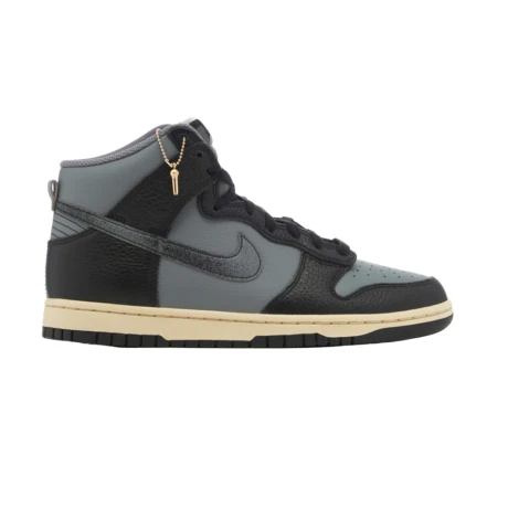 NIKE DUNK HIGH RETRO Black