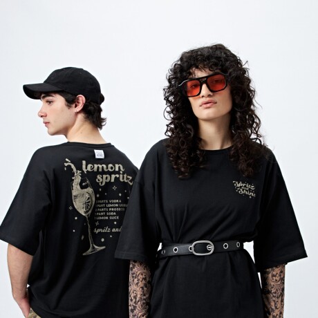 REMERA SPRITZ Negro