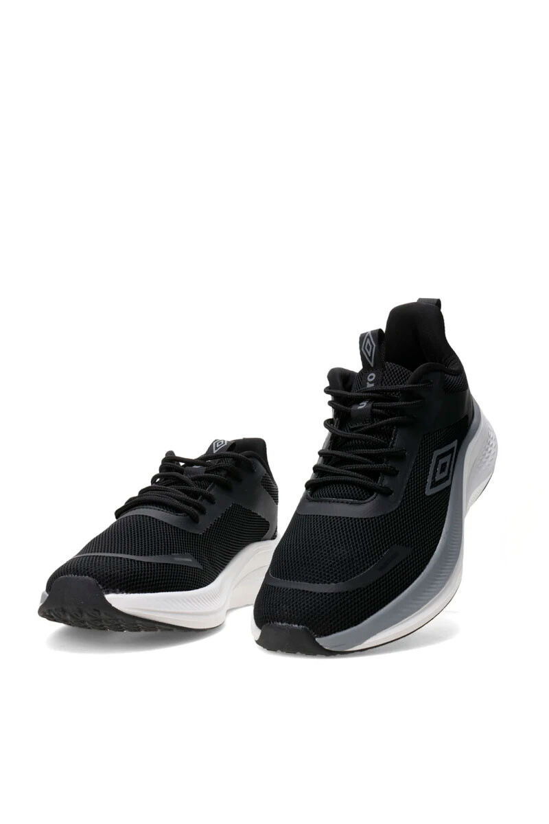 CALZADO DEPORTIVO UMBRO VANTA Negro