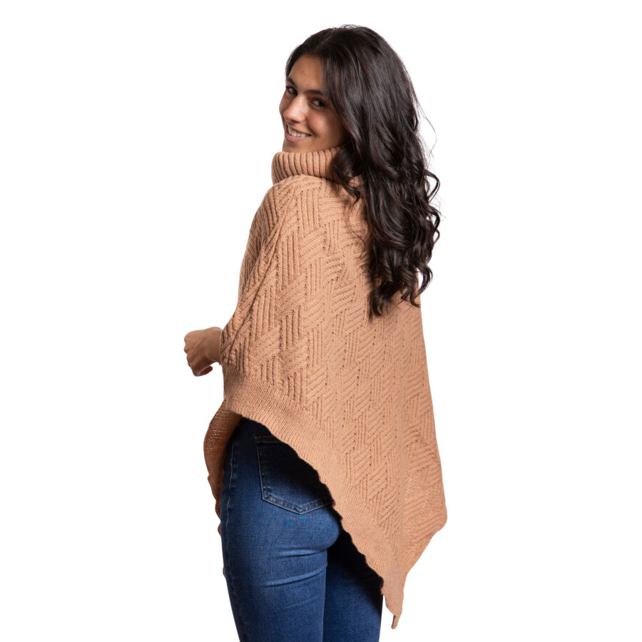 CHERRY PONCHO CAMEL