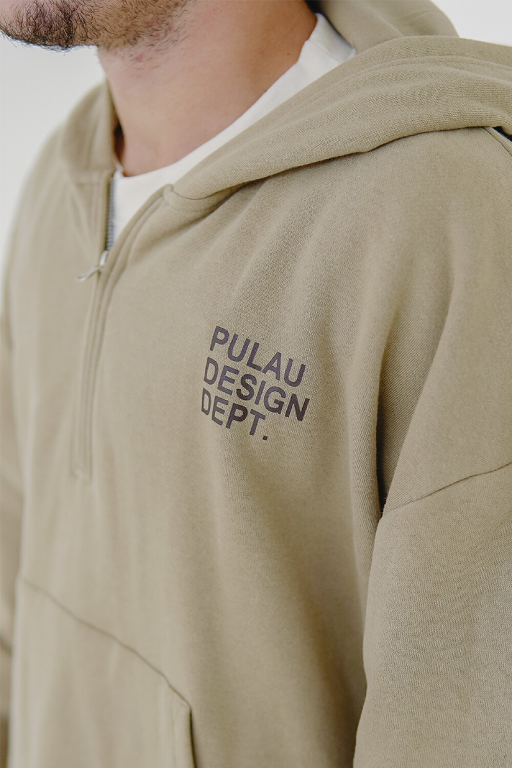 Canguro Pulau Dept Beige