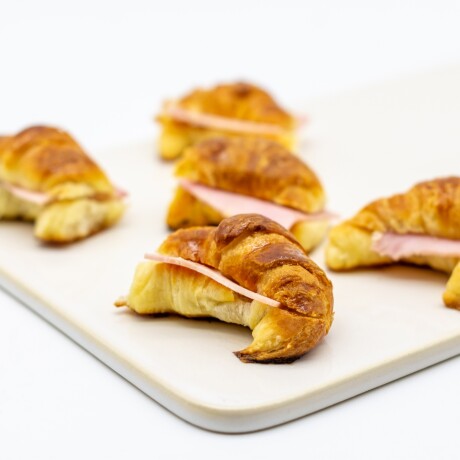 5 Croissant con Jamón de Copetín 000