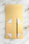 Caja rígida con imán 30x15x10,5 cm. DORADO