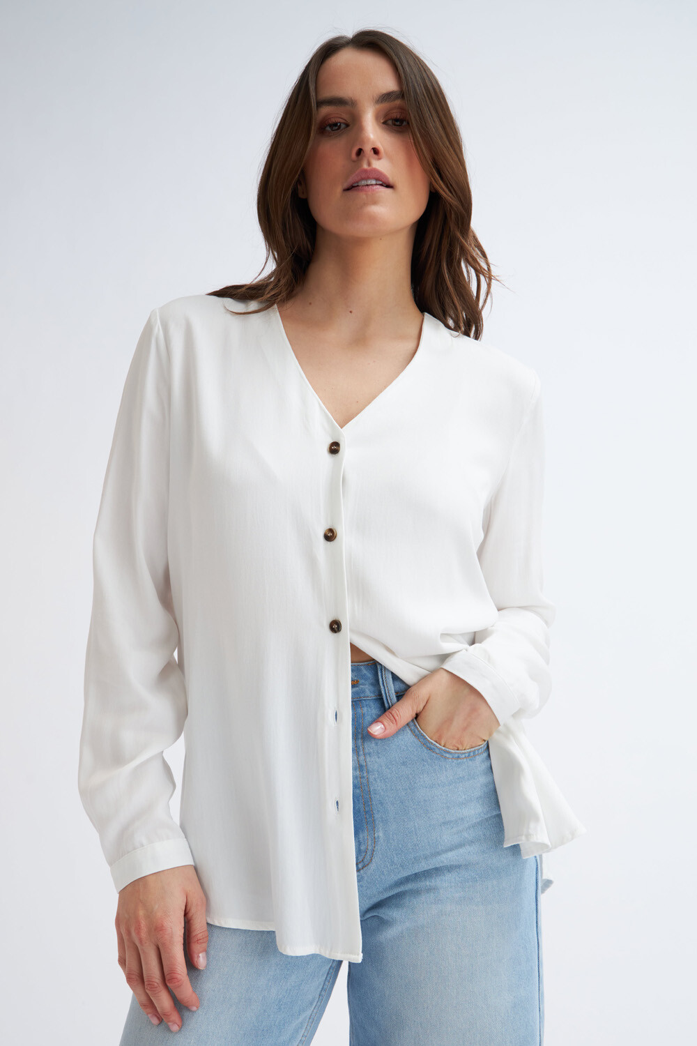 Blusa manga larga escote V Blanco BAS Basic Simple