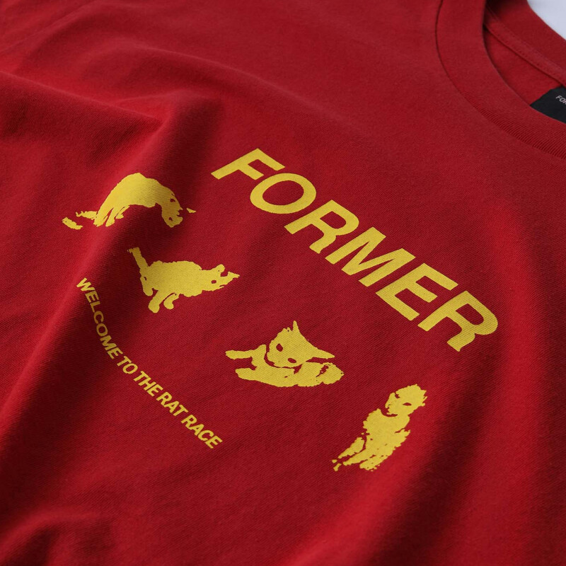 Remera Former Kitty Litter Rojo Remera Former Kitty Litter Rojo