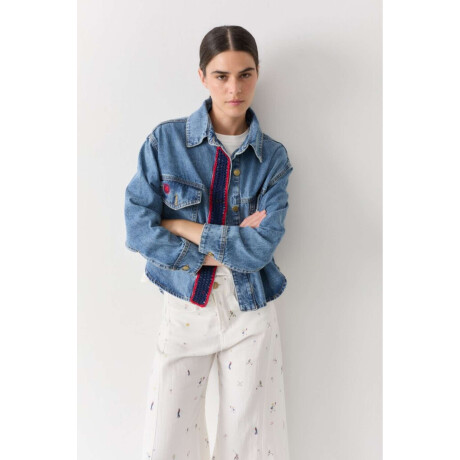 Pre Venta Campera Escudo Celeste Con Rojo